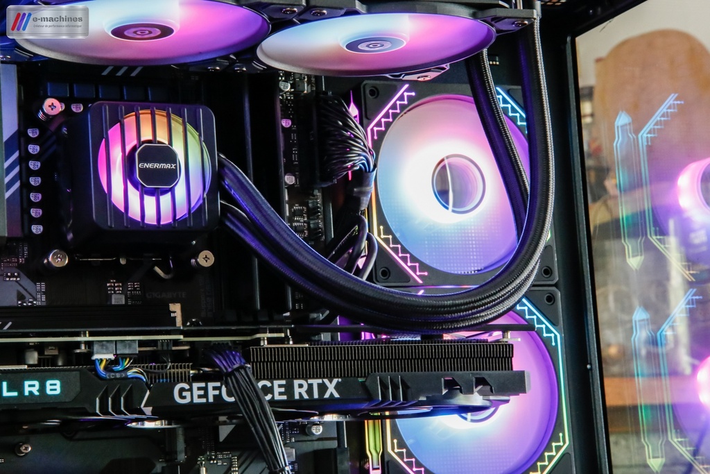 Tour Xigmatek Endorphin Ultra noire i5 14600KF et RTX4070 SUPER