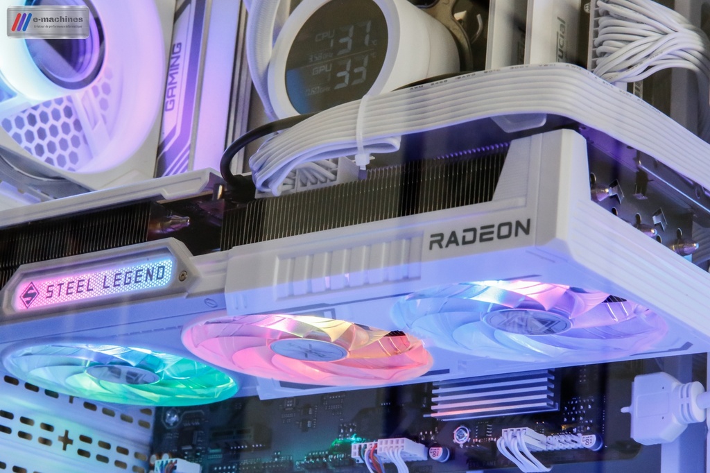 Cube Mars Gaming MC Vision blanc Ryzen 7 7700X RX 9070 XT
